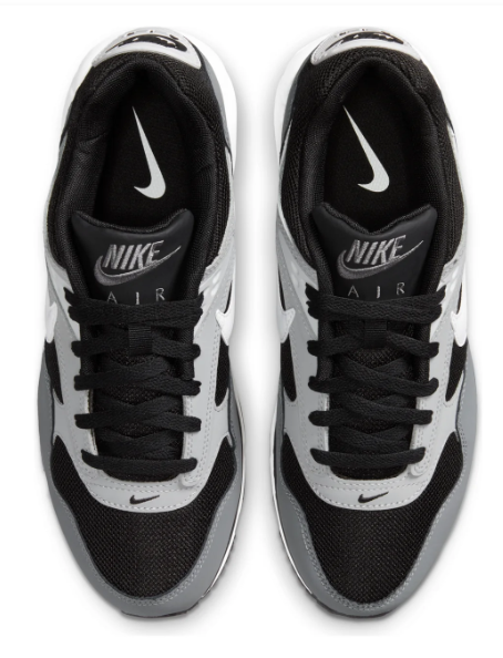 Nike Air Force 1 '07 White & Black Sneakers