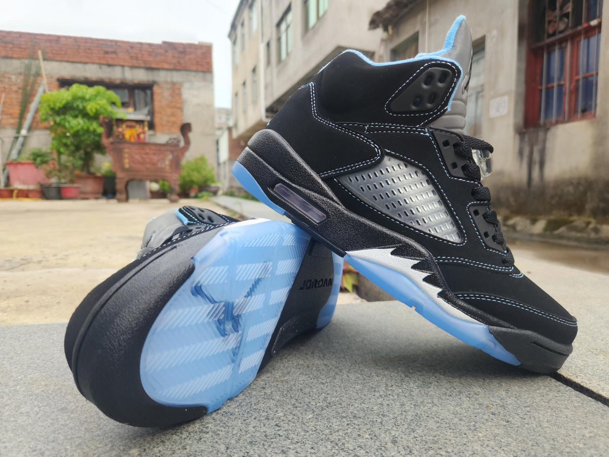 Air Jordan 5 Retro Black University Blue