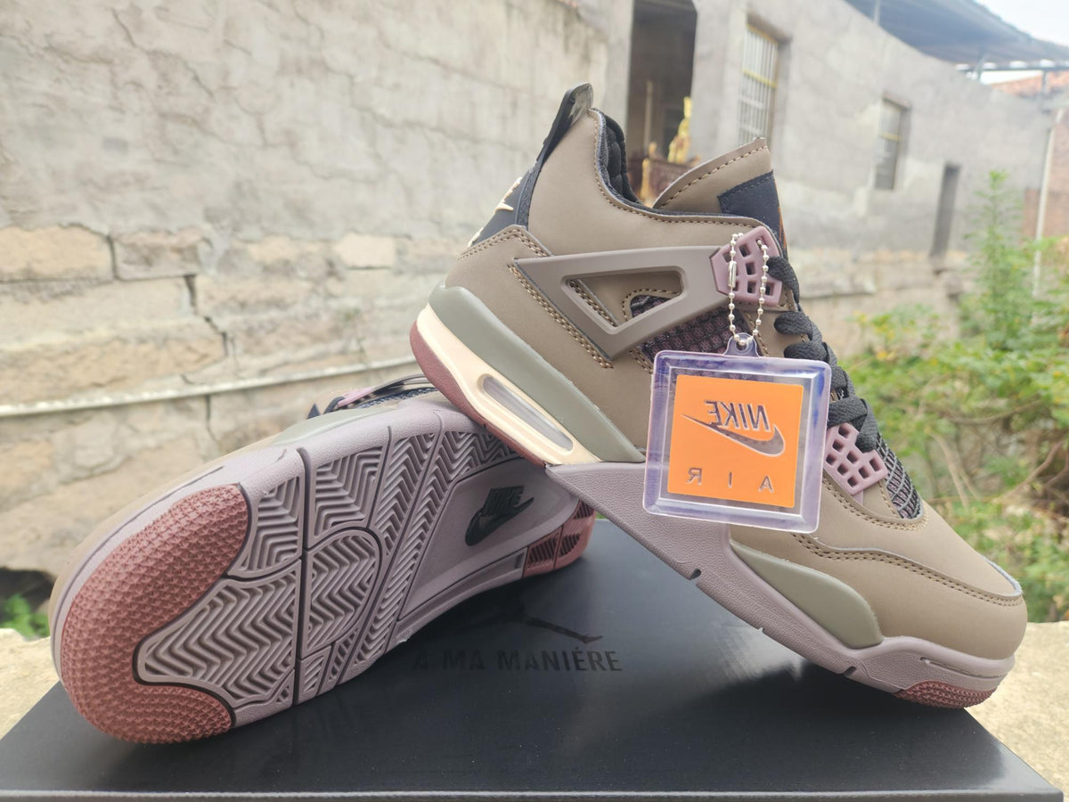 Air Jordan 4 Retro Taupe Brown