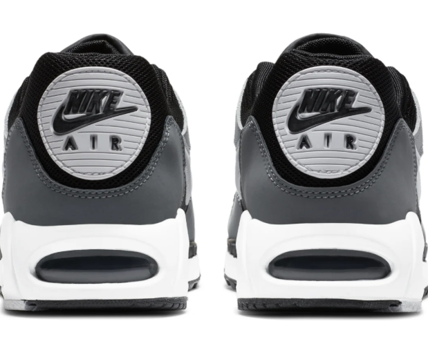 Nike Air Force 1 '07 White & Black Sneakers