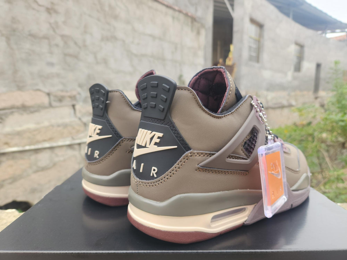 Air Jordan 4 Retro Taupe Brown