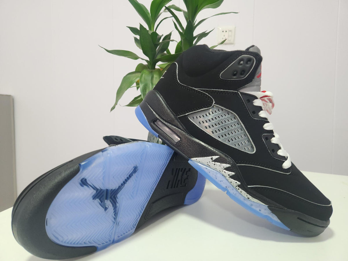 Air Jordan 5 Retro Black Silver
