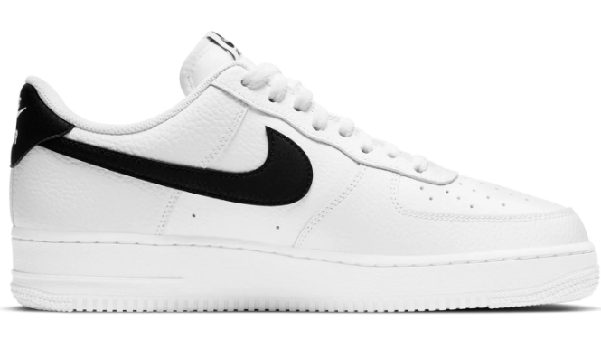 Nike Air Force 1 '07 White & Black Sneakers